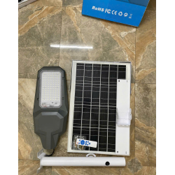 ĐÈN ĐƯỜNG PHI THUYỀN NĂNG LƯỢNG MẶT TRỜI LED CAO CẤP (KÈM CẢM BIẾN)